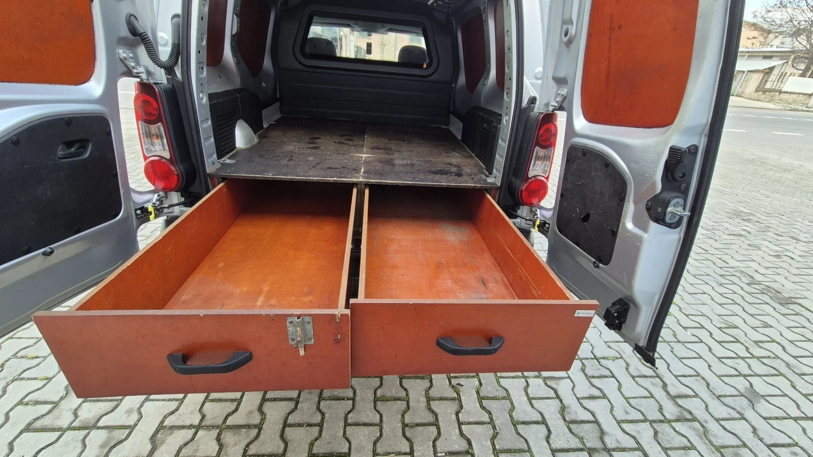 Peugeot Partner 1.6 - изображение 8