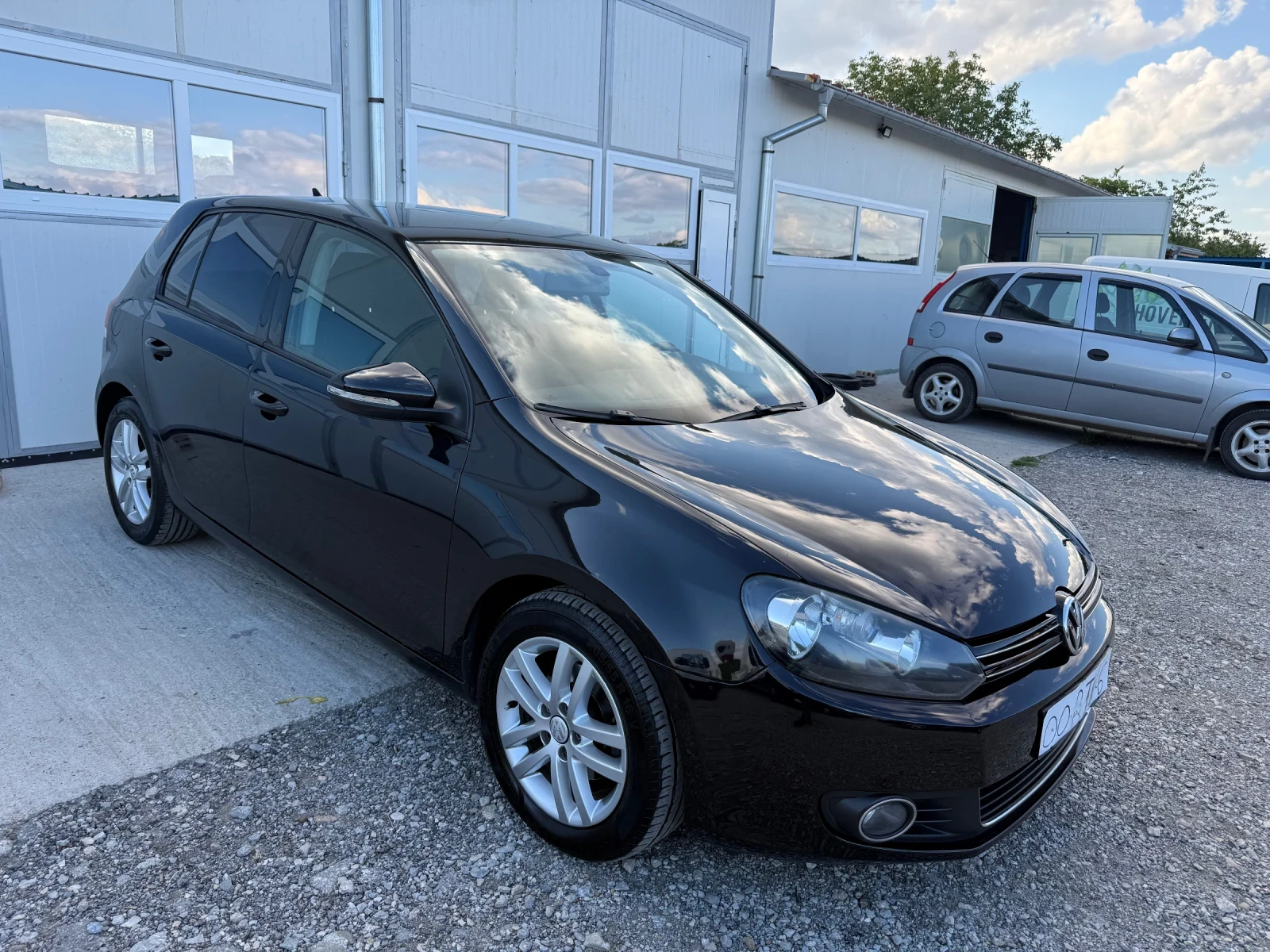 VW Golf 1.6TDI - изображение 2