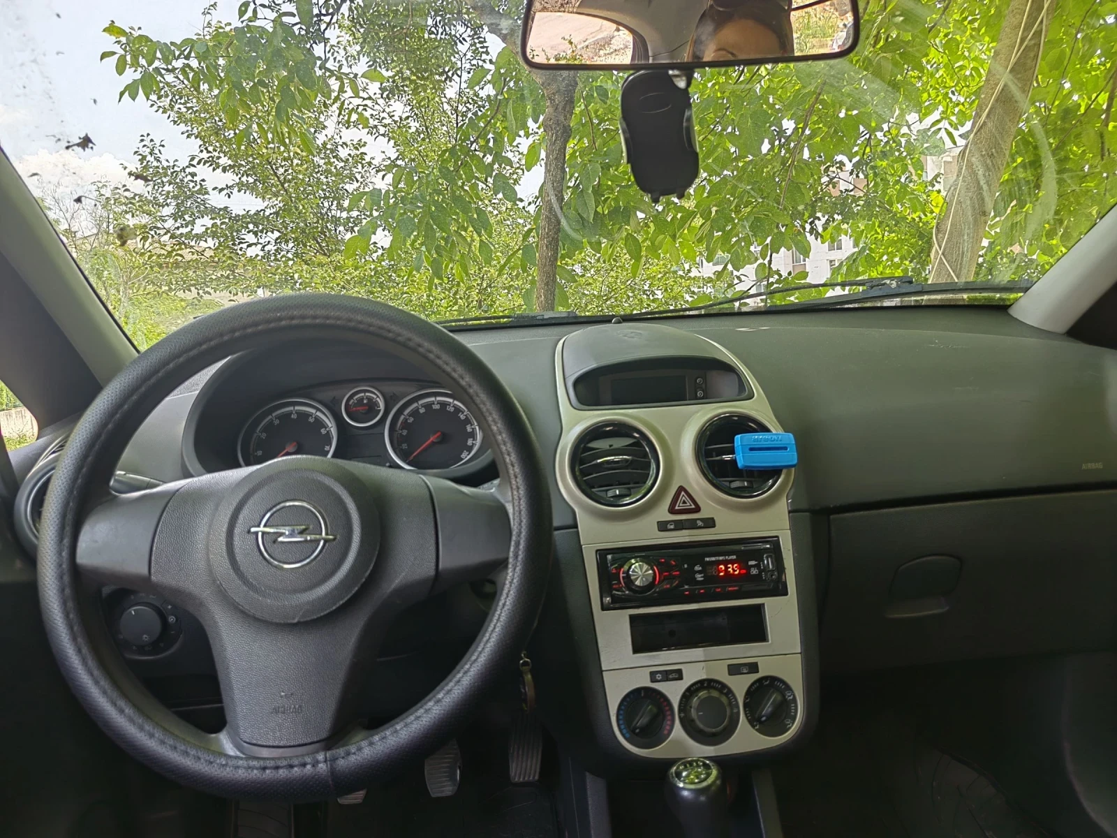 Opel Corsa  - изображение 10