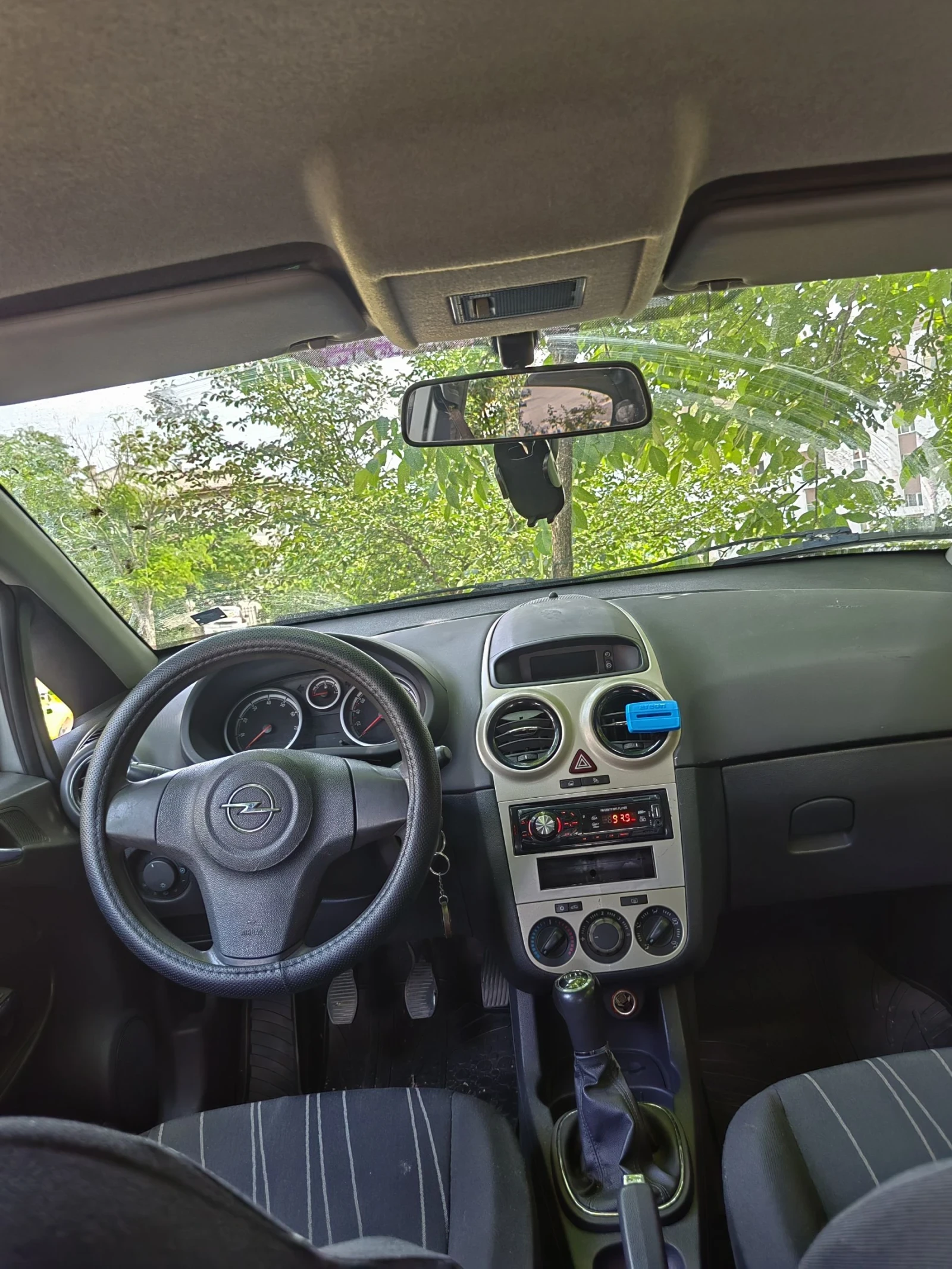 Opel Corsa  - изображение 9