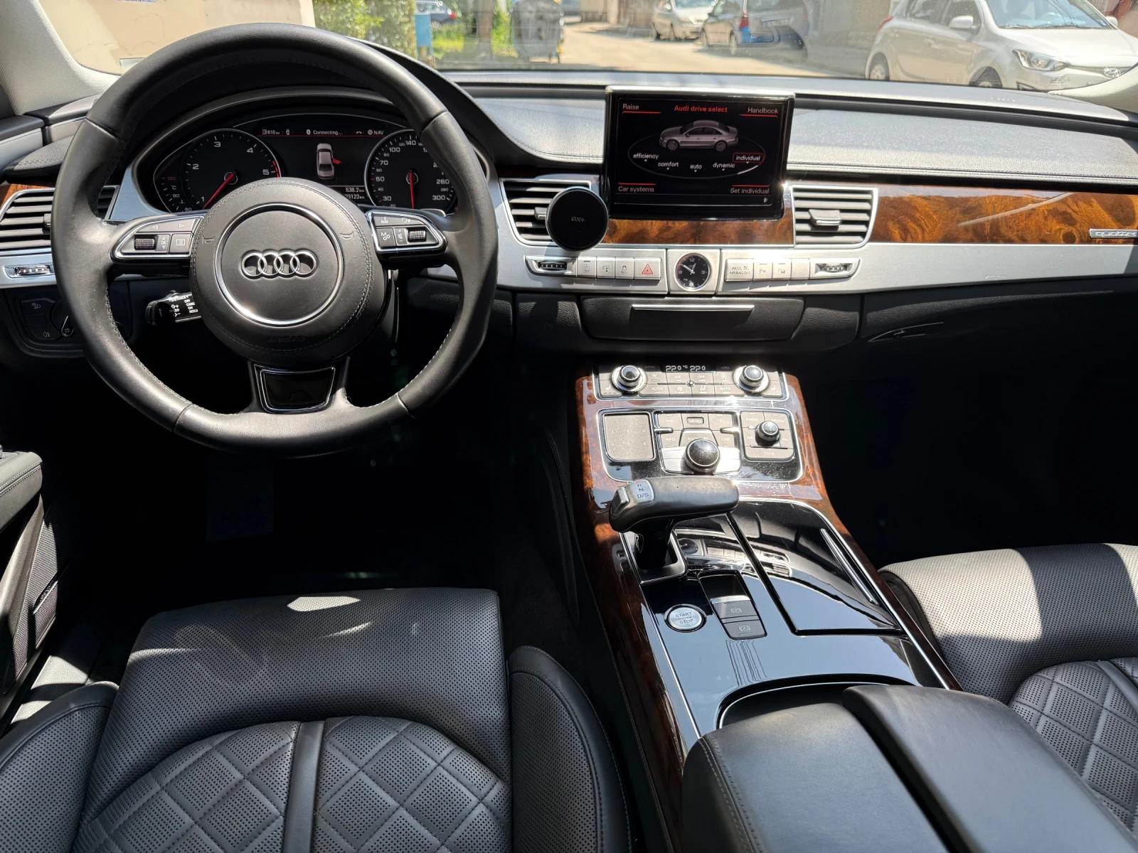 Audi A8  - изображение 7