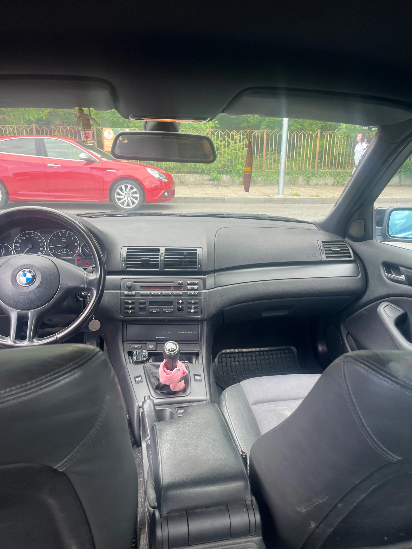 BMW 318  - изображение 9