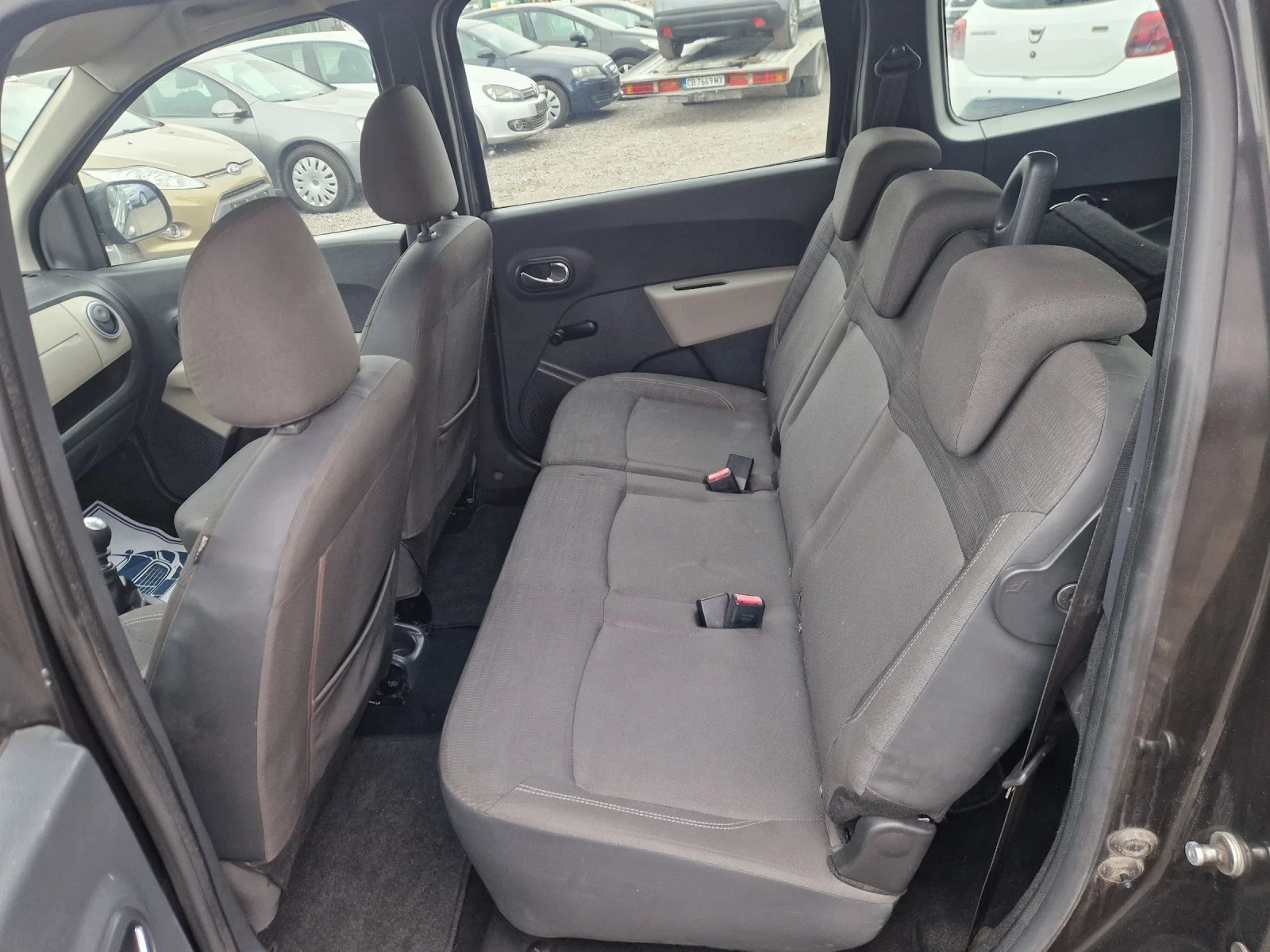 Dacia Lodgy 1.5DCI 110PS.STEPWEY ITALIA - изображение 8
