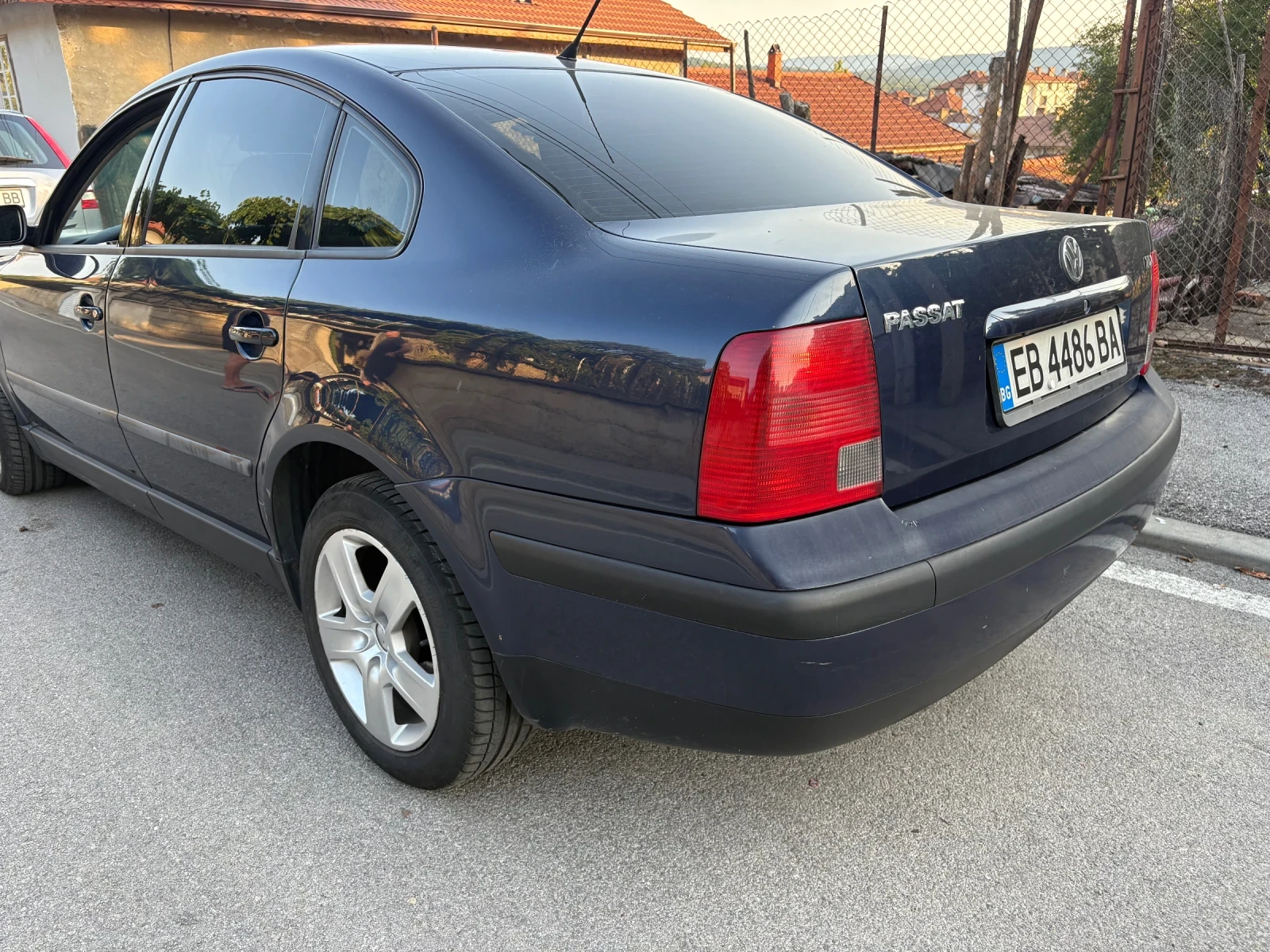 VW Passat 1.9 TDI 110 кс - изображение 5