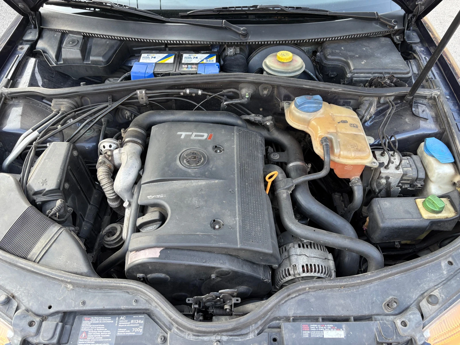 VW Passat 1.9 TDI 110 кс - изображение 3