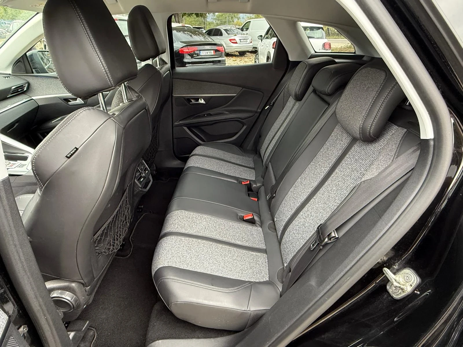 Peugeot 3008  1.6 HDI / ALLURE/ CAMERA  | Mobile.bg — изображение 15