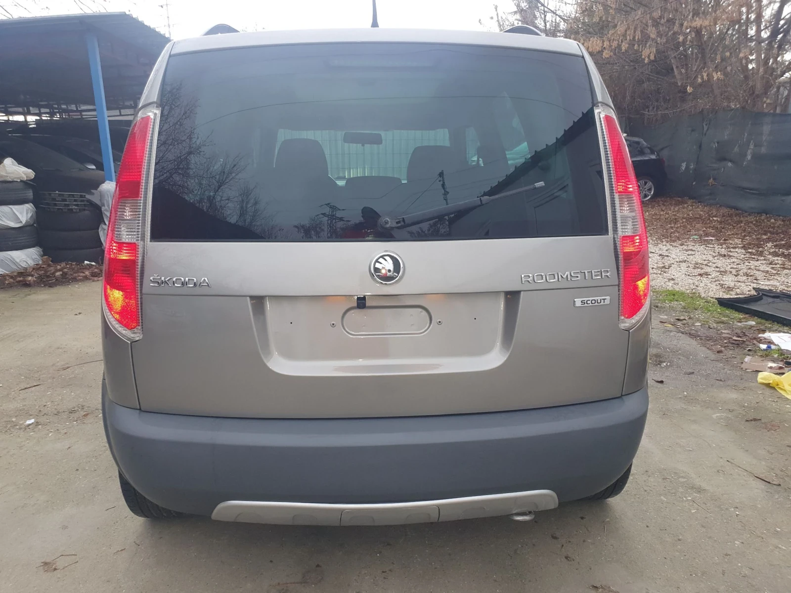 Skoda Roomster Scuot AUT NNAVI PANORAMA KAMERA - изображение 6