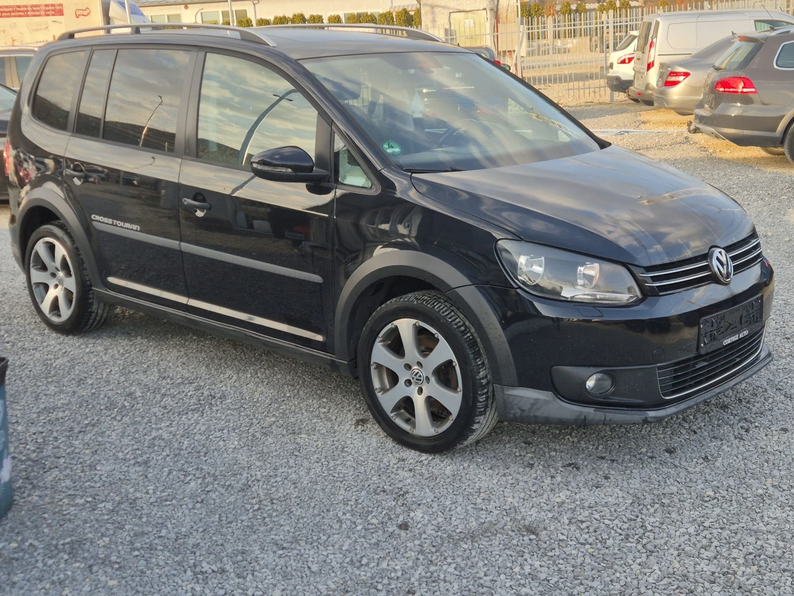 VW Touran CROSS  2.0 TDI