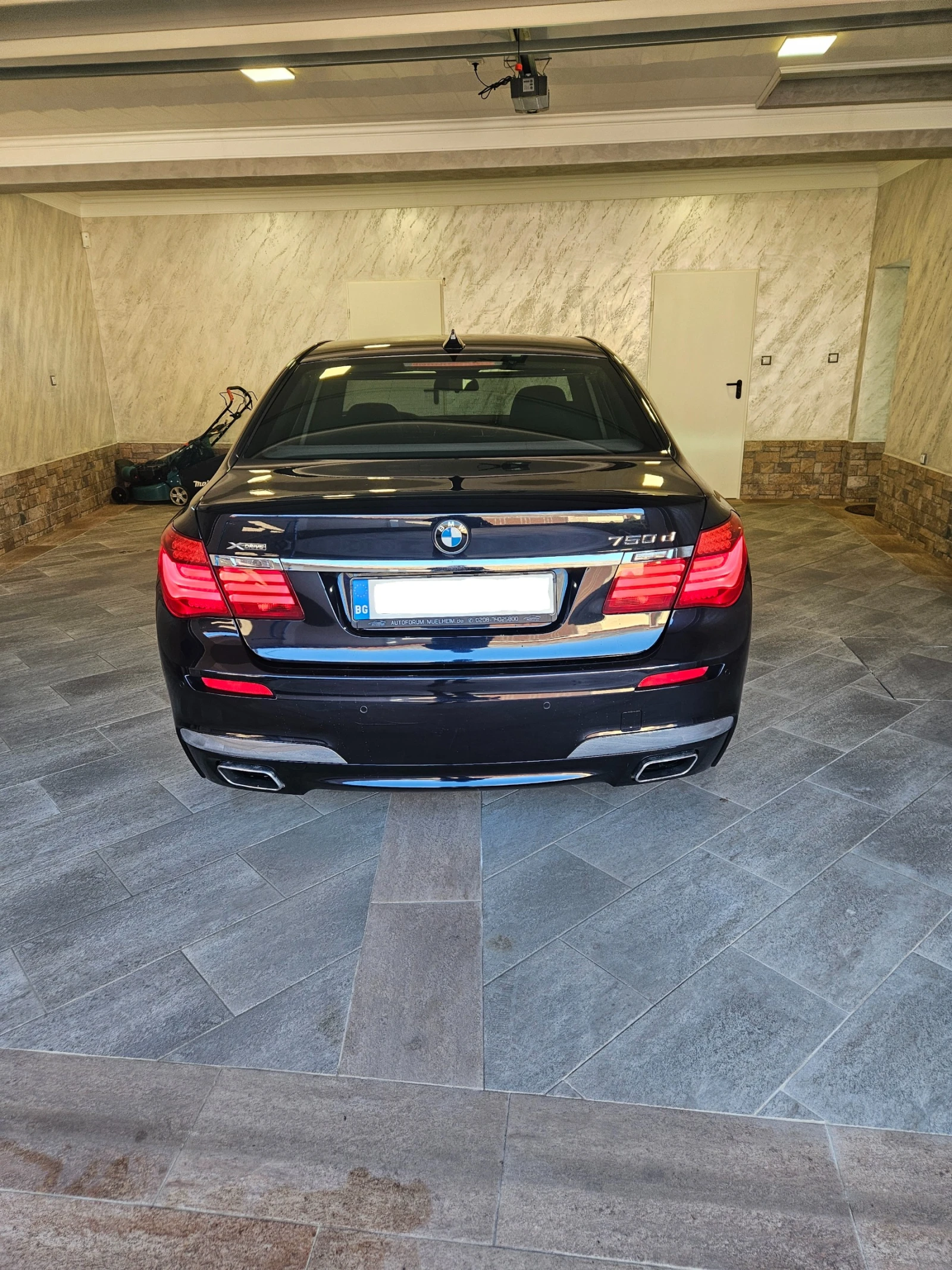 BMW 750 M Sport Package , Night vision, снимка 4 - Автомобили и джипове - 54328352