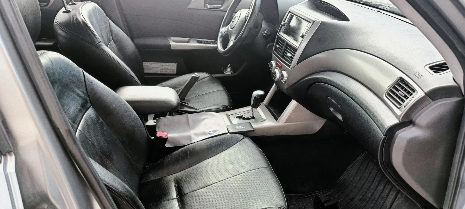 Subaru Forester XT, снимка 7 - Автомобили и джипове - 54394653