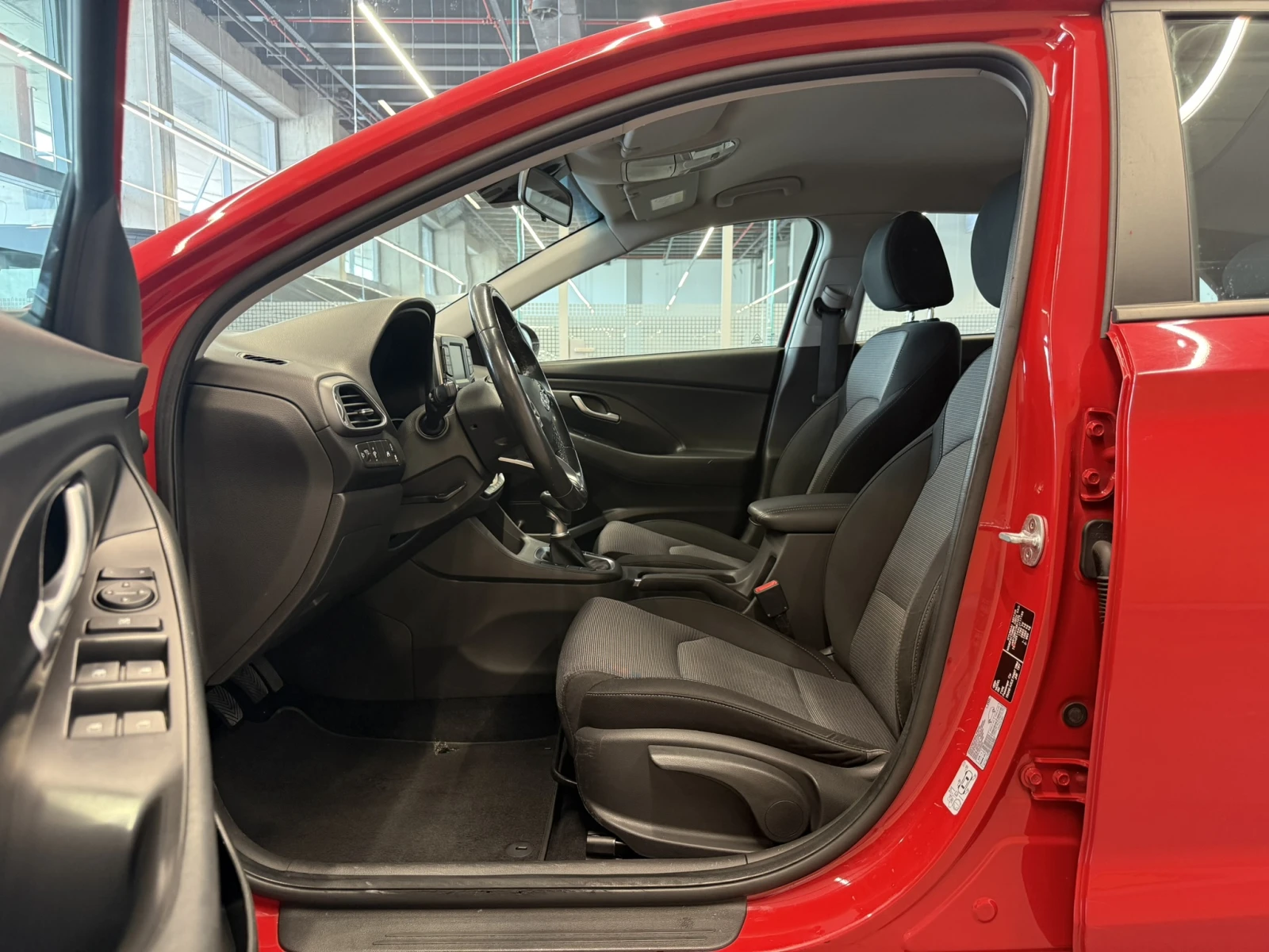 Hyundai I30 BUSINESS, снимка 15 - Автомобили и джипове - 54786688