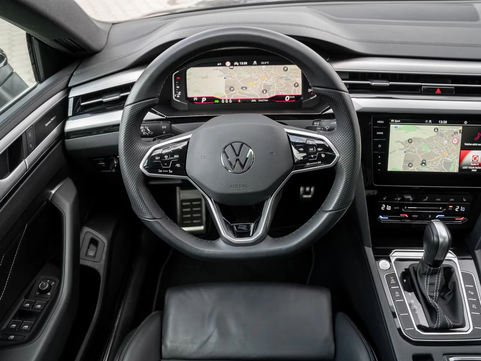 VW Arteon R-LINE/193HP/4X4/NAVIPRO/QLIGHT/CAM/PANO/611z | Mobile.bg � ����������� 7