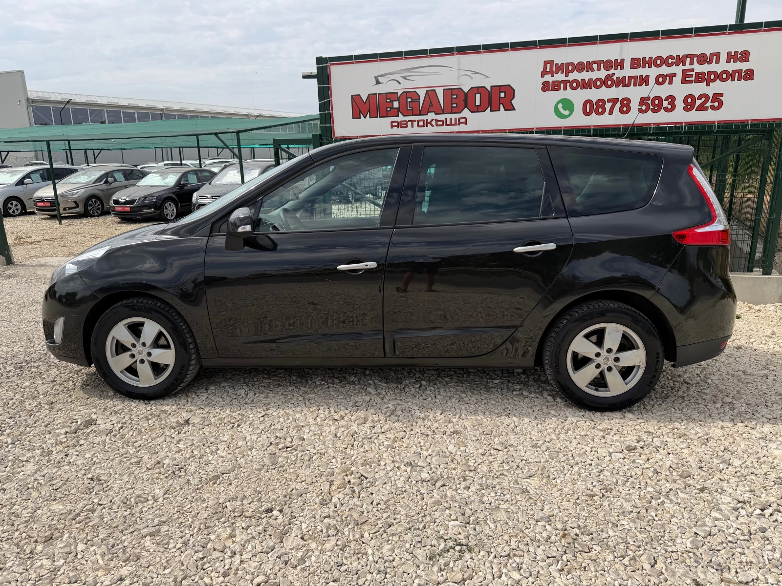 Renault Scenic -Grand Scenic-1.5DCi/105p.s-Navi/6 speed!!!, снимка 7 - Автомобили и джипове - 56059126