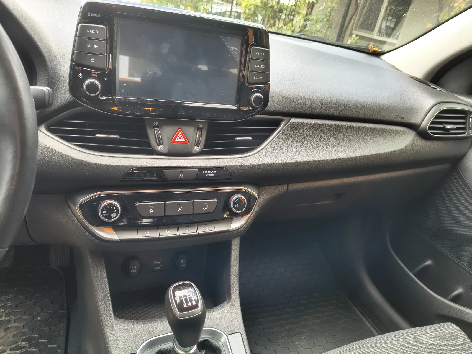 Hyundai I30 1.5 DPI, снимка 7 - Автомобили и джипове - 56324981