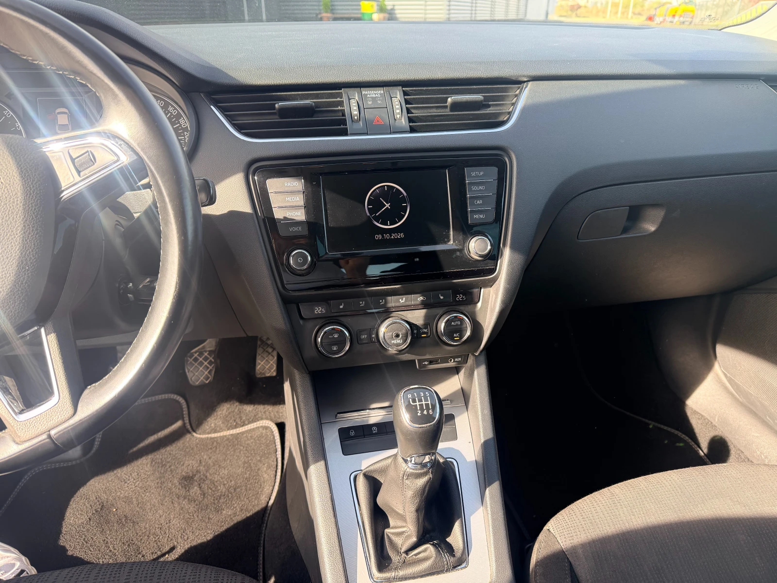 Skoda Octavia, снимка 9 - Автомобили и джипове - 56425987