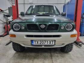 Nissan Terrano 2.4 газ/бензин, снимка 2
