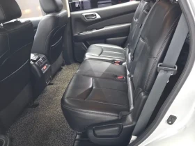 Nissan Pathfinder 3.5 Бензин 4x4, снимка 11