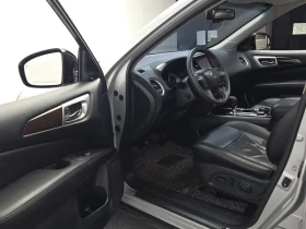Nissan Pathfinder 3.5 Бензин 4x4, снимка 10