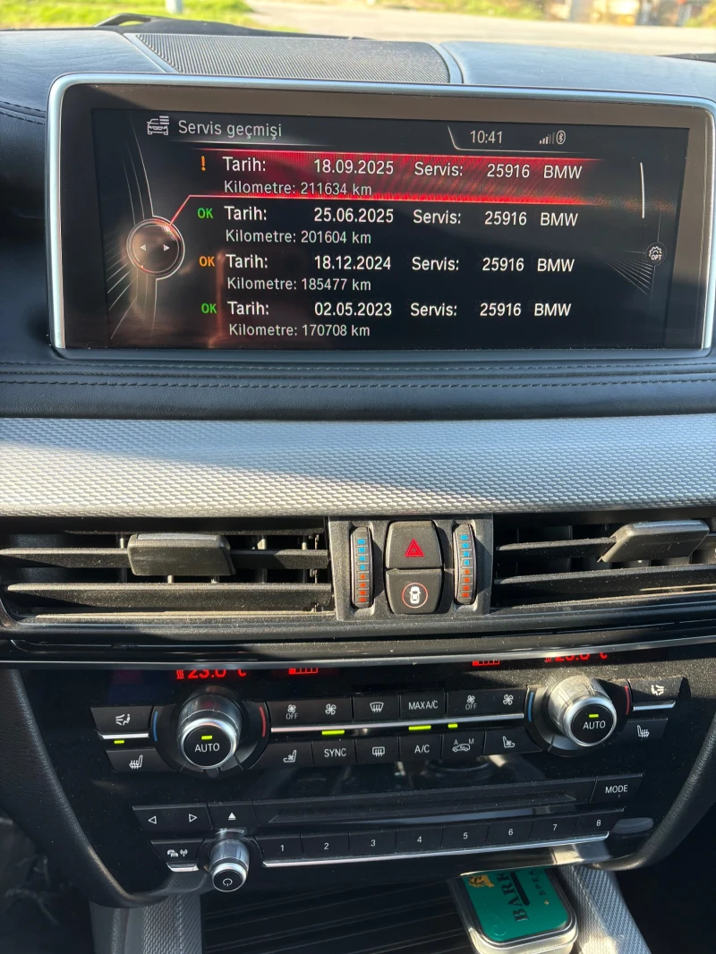 BMW X5 313hp/Led/Carbon/Headup/Camera/service History2016, снимка 16 - Автомобили и джипове - 52623772
