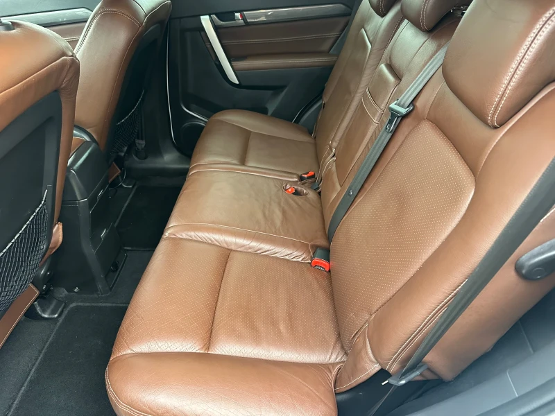 Chevrolet Captiva 2, 0 VCDI-127 k.c. 2WD, снимка 12 - Автомобили и джипове - 53091122
