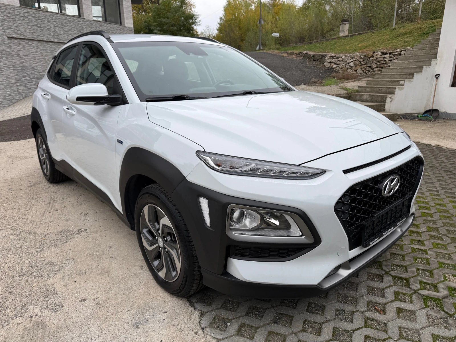 Hyundai Kona 1.6i Hybrid - изображение 2