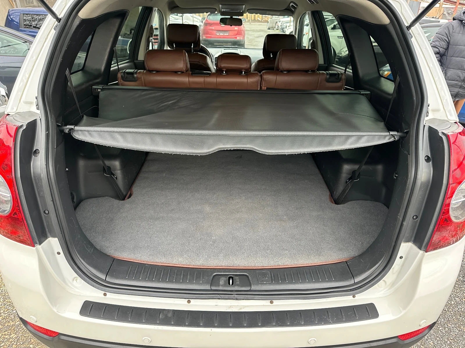 Chevrolet Captiva 2, 0 VCDI-127 k.c. 2WD - изображение 7