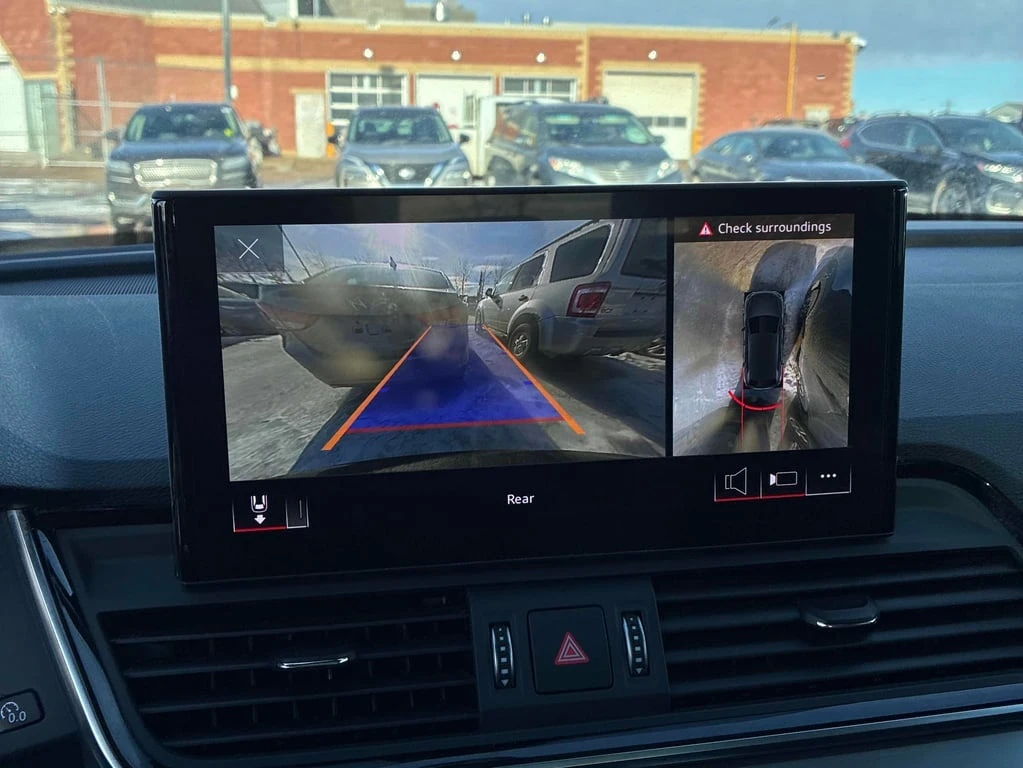 Audi Q5 Progressiv* ПАНОРАМА* ПОДГРЕВИ* ДИСТРОНИК - изображение 10