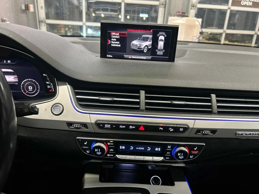 Audi Q7 TECHNIK QUATTRO * ���������* 360 ������* ��������� | Mobile.bg � ����������� 9