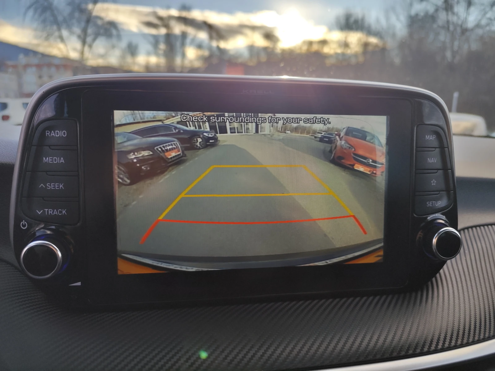 Hyundai Tucson 1.6CRDi* EURO6D* LED* NAVI* CAMERA* , снимка 8 - Автомобили и джипове - 54030620