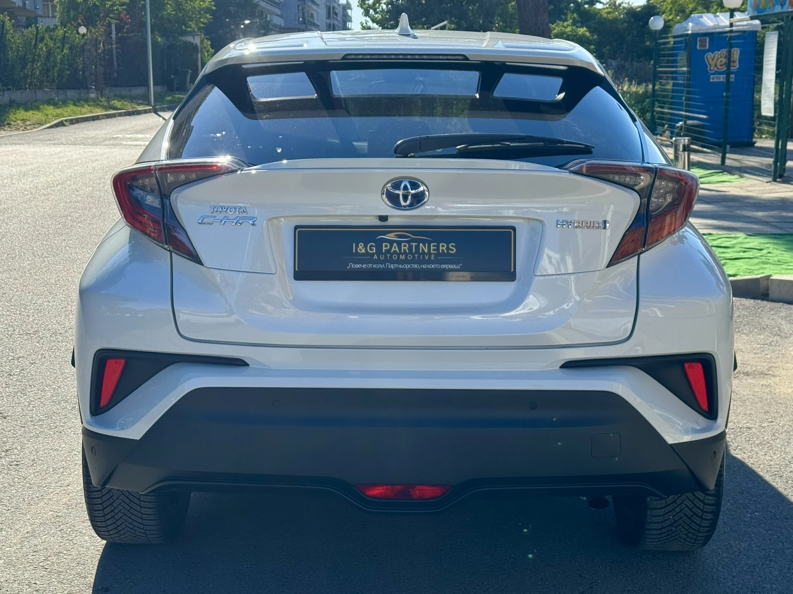Toyota C-HR 1.8 Hybrid Lounge, снимка 5 - Автомобили и джипове - 54874226