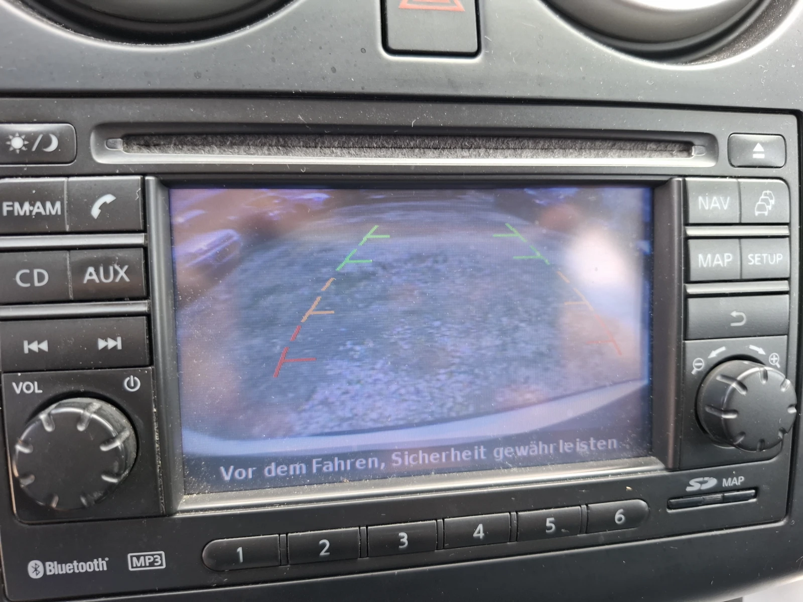 Nissan Qashqai 2.0 4x4, снимка 16 - Автомобили и джипове - 54910619