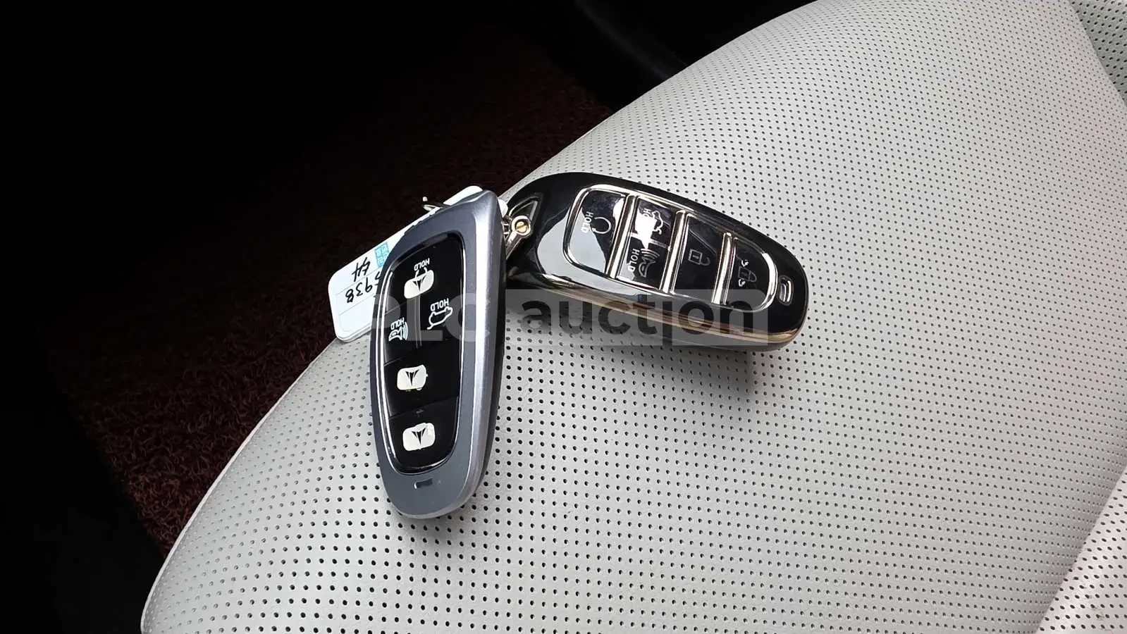 Hyundai Tucson Hybrid| КАМЕРА| ПОДГРЕВ| ВКЛ.ТЕХНОТЕСТ, снимка 15 - Автомобили и джипове - 54945389