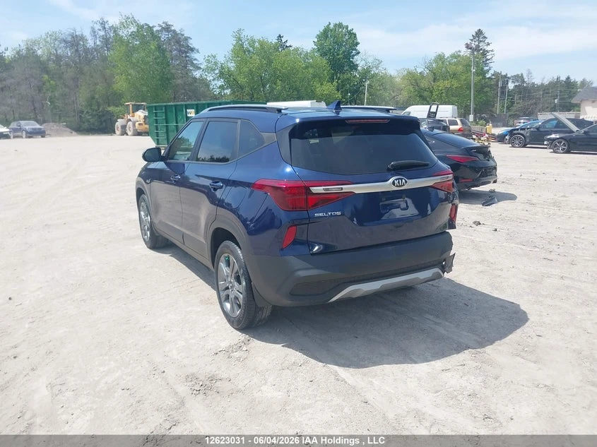 Kia Seltos 2l Lx, снимка 3 - Автомобили и джипове - 55041294