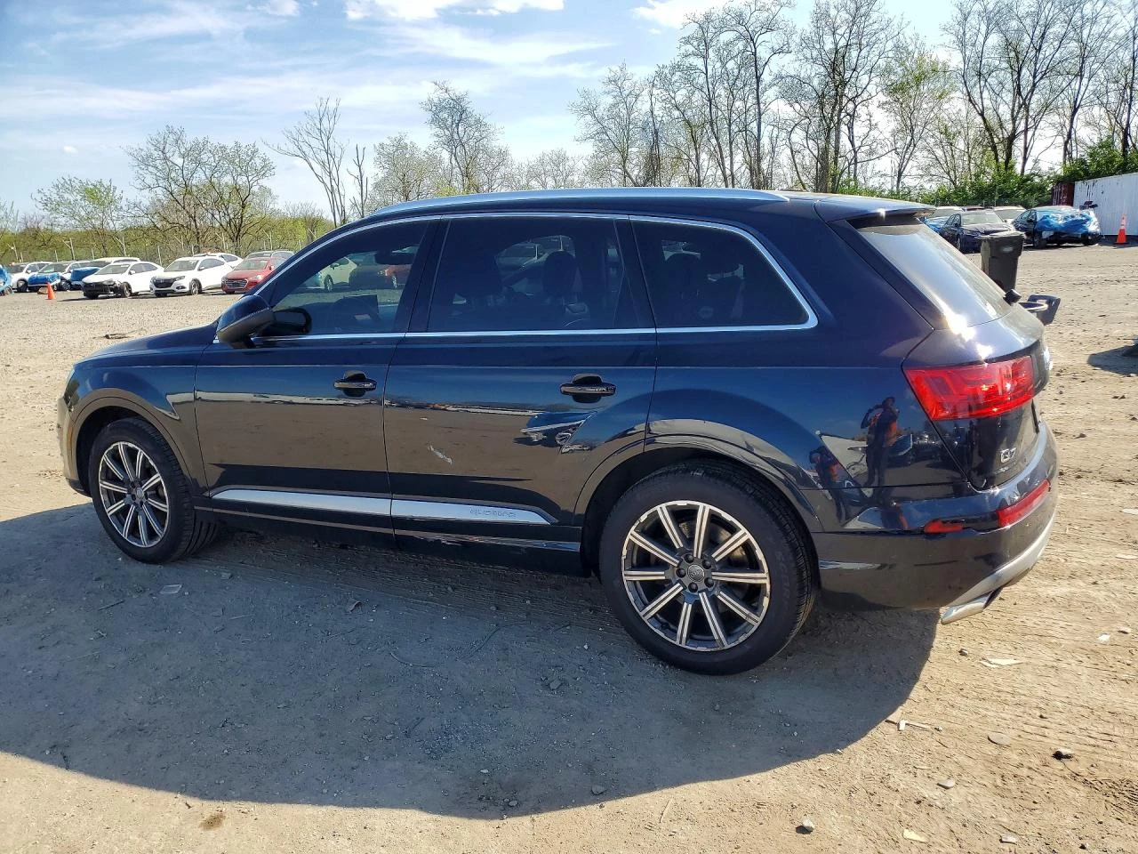 Audi Q7 3.0l Premium Plus, снимка 2 - Автомобили и джипове - 55093984
