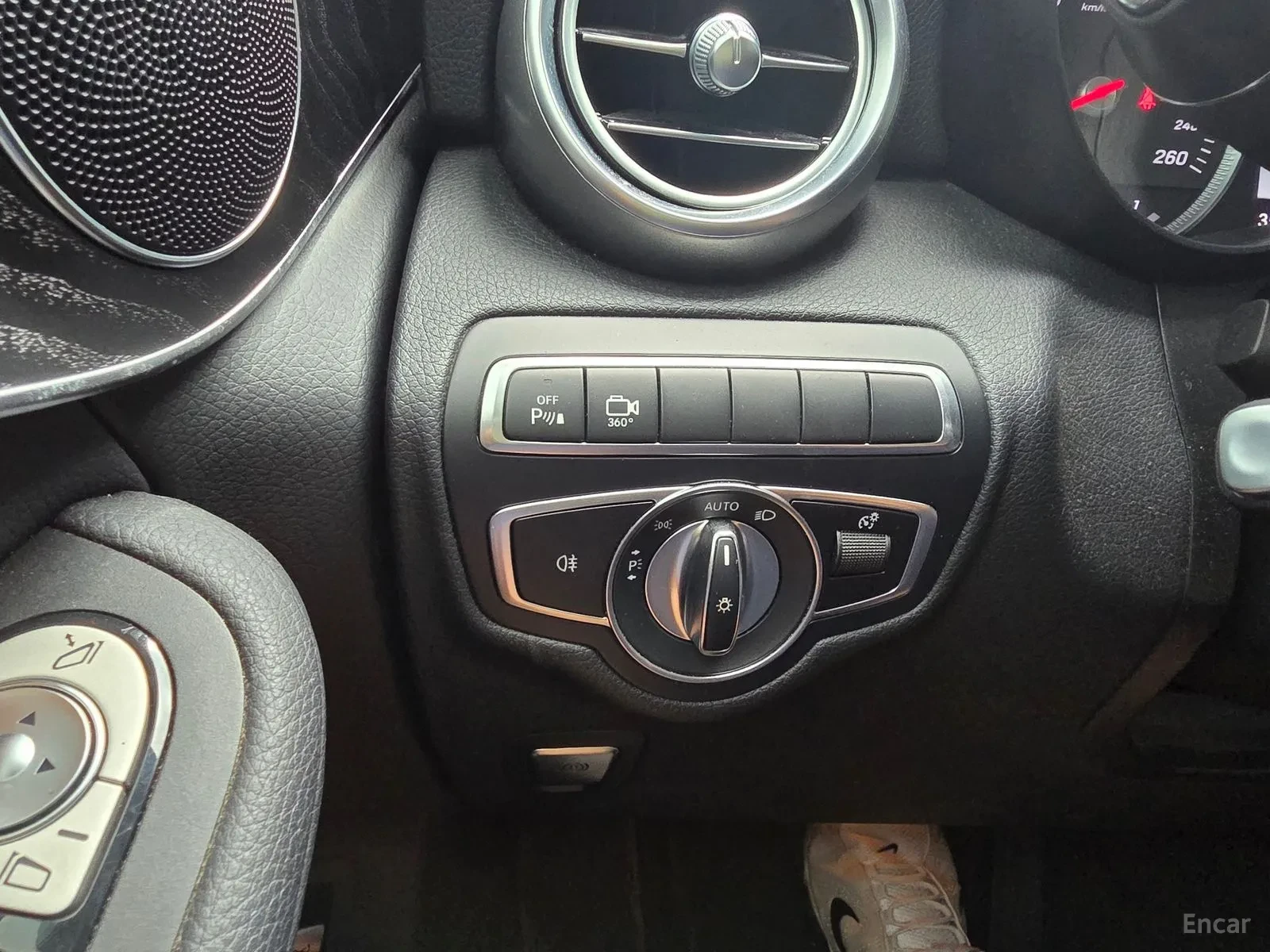 Mercedes-Benz GLC 300, снимка 12 - Автомобили и джипове - 55282688