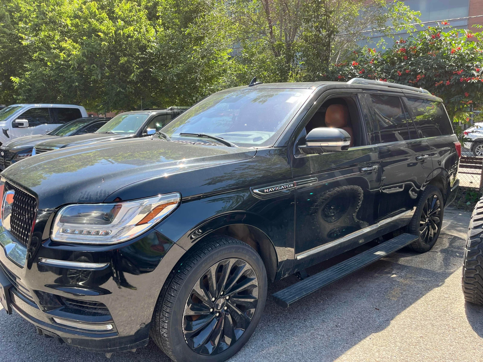 Lincoln Navigator Reserve* CARFAX* ОБДУХВАНЕ* АВТОКРЕДИТ* , снимка 13 - Автомобили и джипове - 56114667