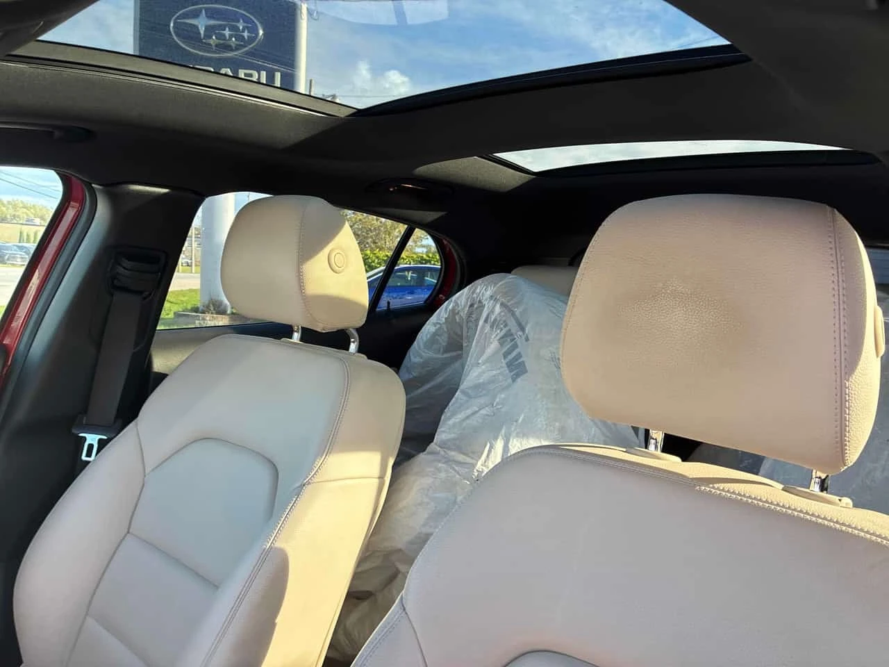 Mercedes-Benz GLA 250 * АВТОКРЕДИТ * ГЛАВНО ПРЕДСТАВИТЕЛСТВО, снимка 11 - Автомобили и джипове - 56164625