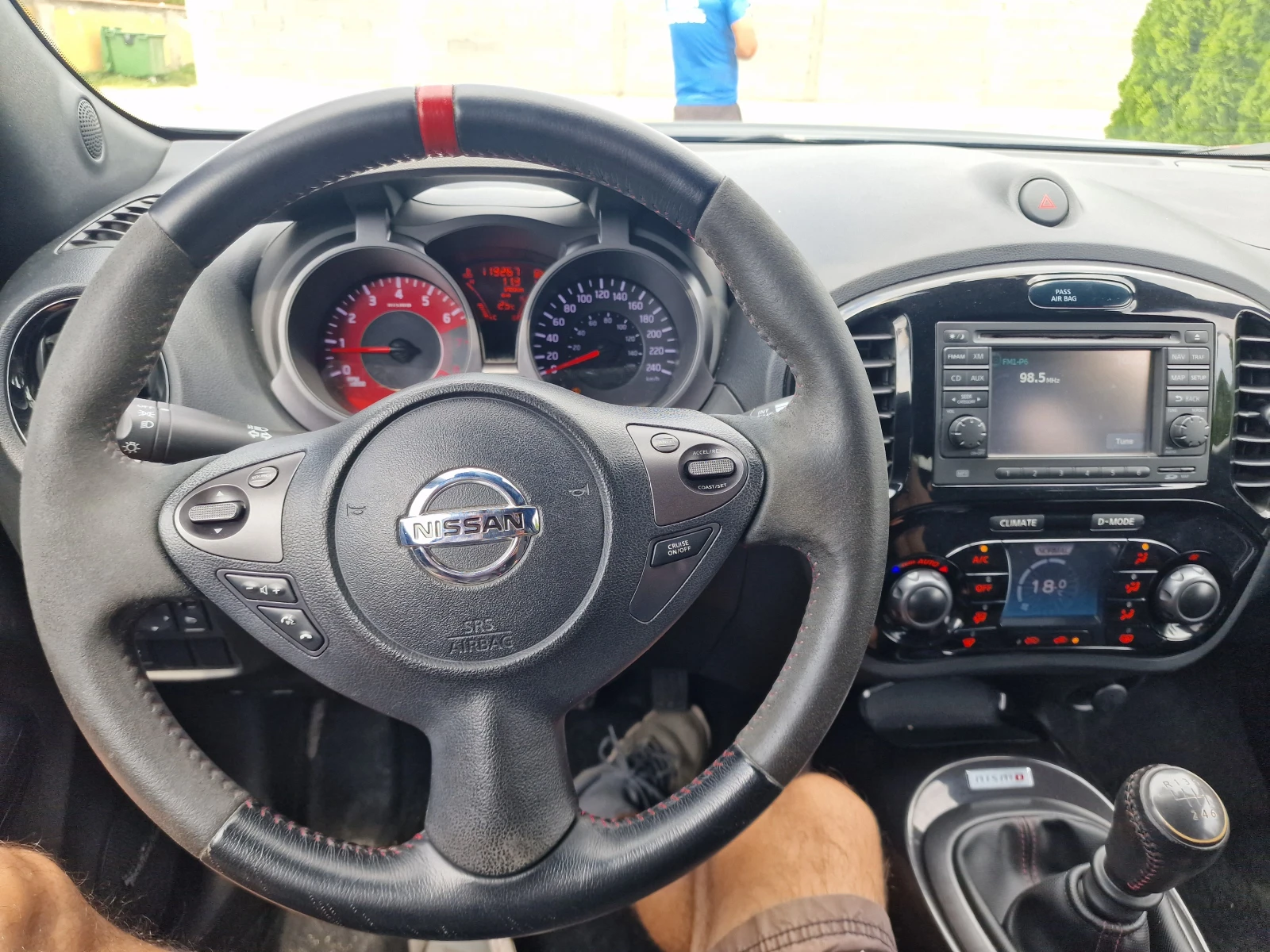 Nissan Juke NISMO, снимка 11 - Автомобили и джипове - 56554238