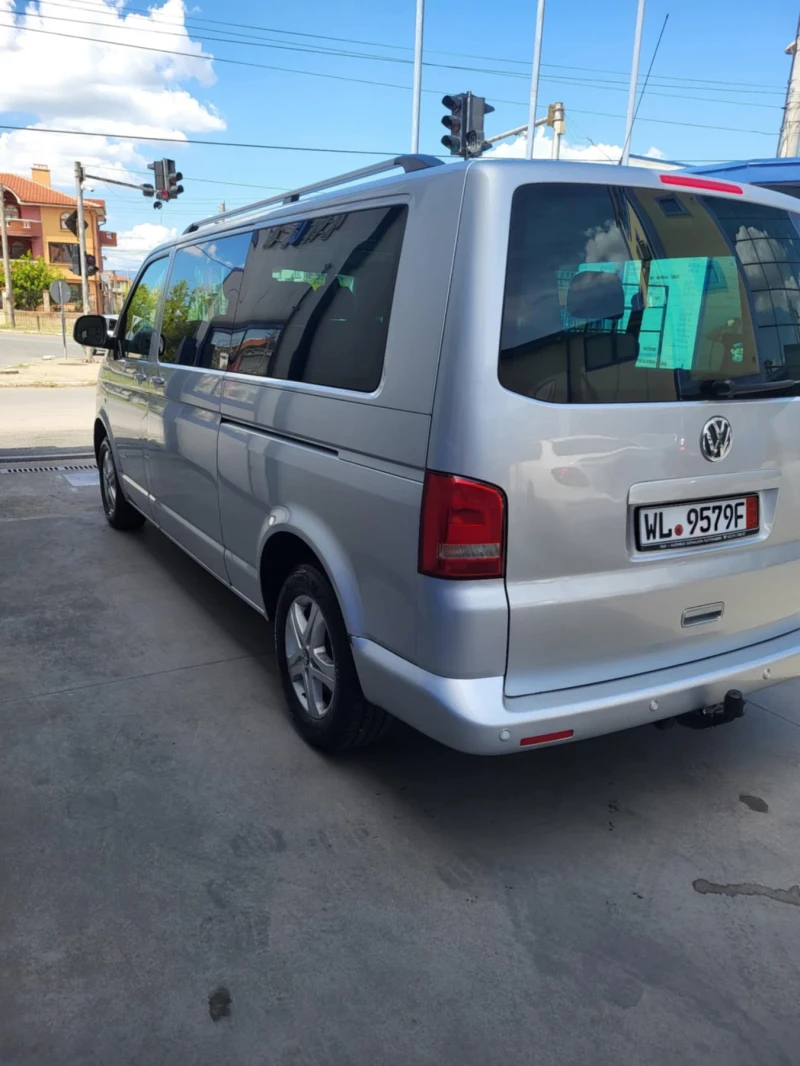 VW Caravelle, снимка 2 - Бусове и автобуси - 49026286