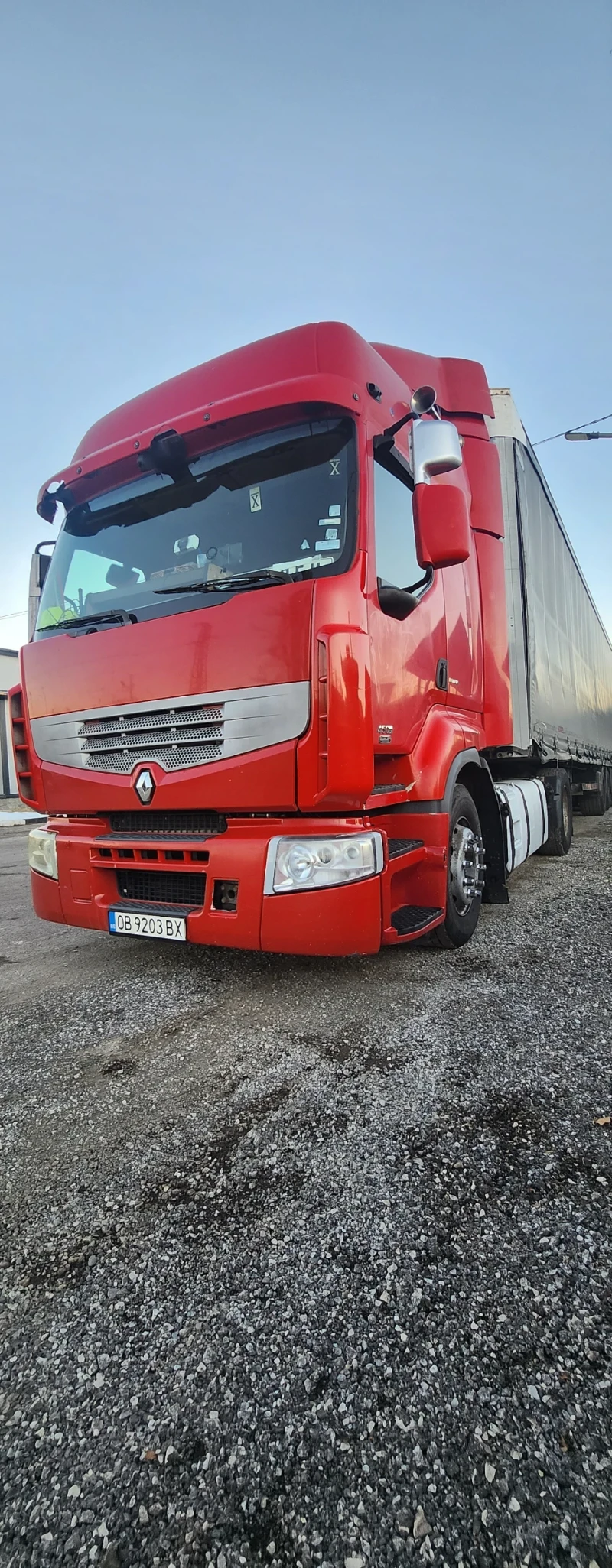 Renault Premium, снимка 2 - Камиони - 48522575