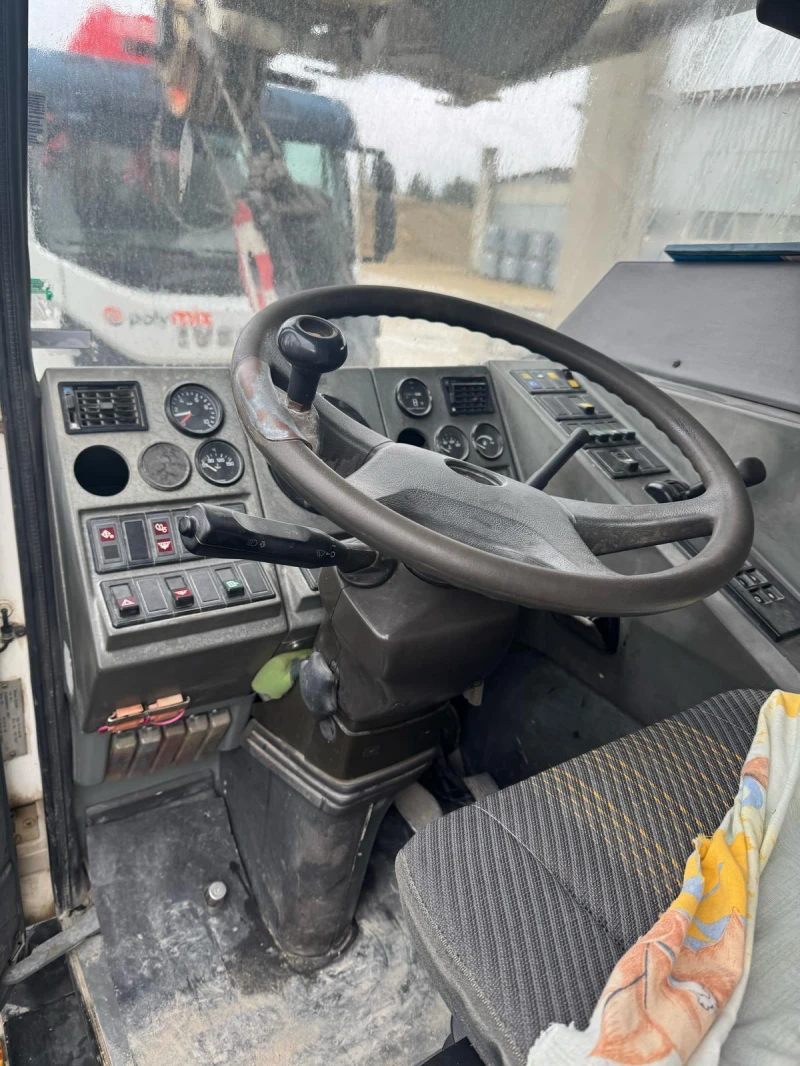 Автокран Друга марка GROVE  GMK 3050, снимка 8 - Индустриална техника - 49737818