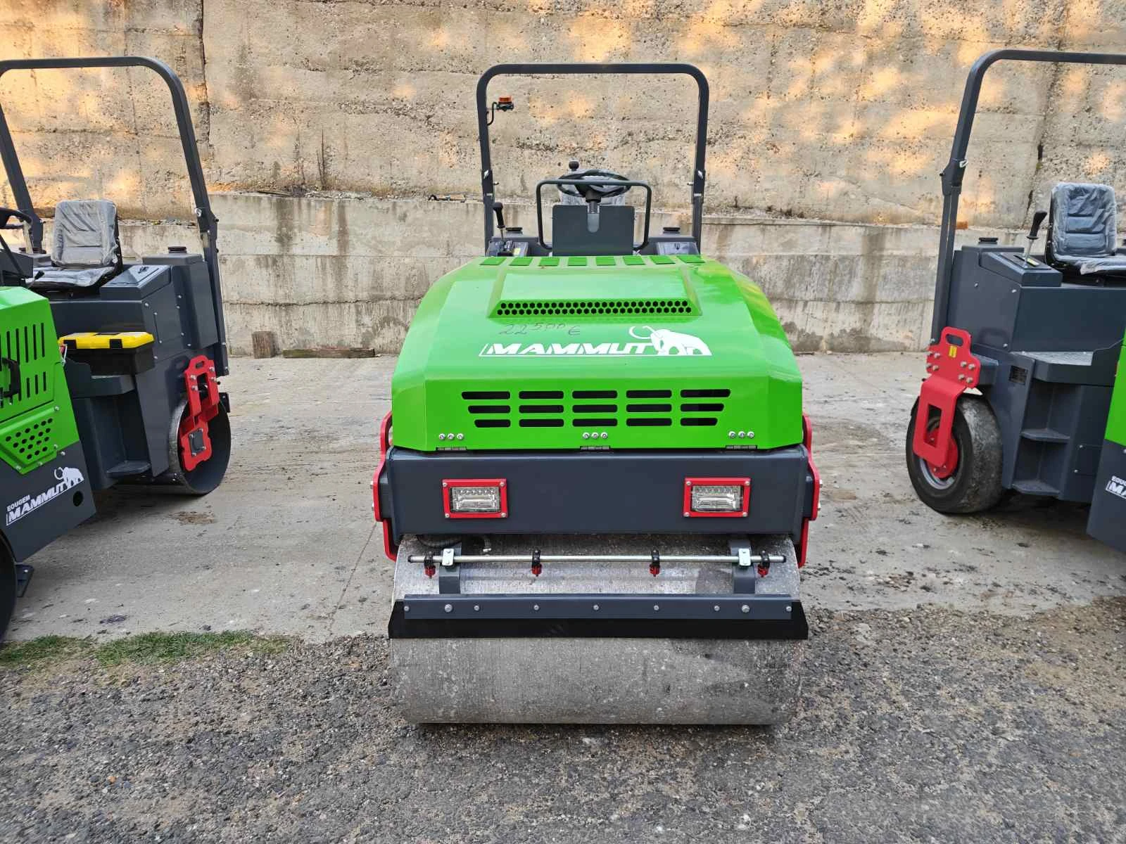Валяк BOMAG НОВИ КИТАЙСКИ ВАЛЯЦИ, снимка 2 - Индустриална техника - 55018410