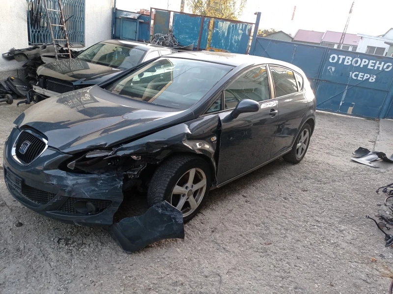 Seat Leon 1.8Tfsi, снимка 3 - Автомобили и джипове - 46668160