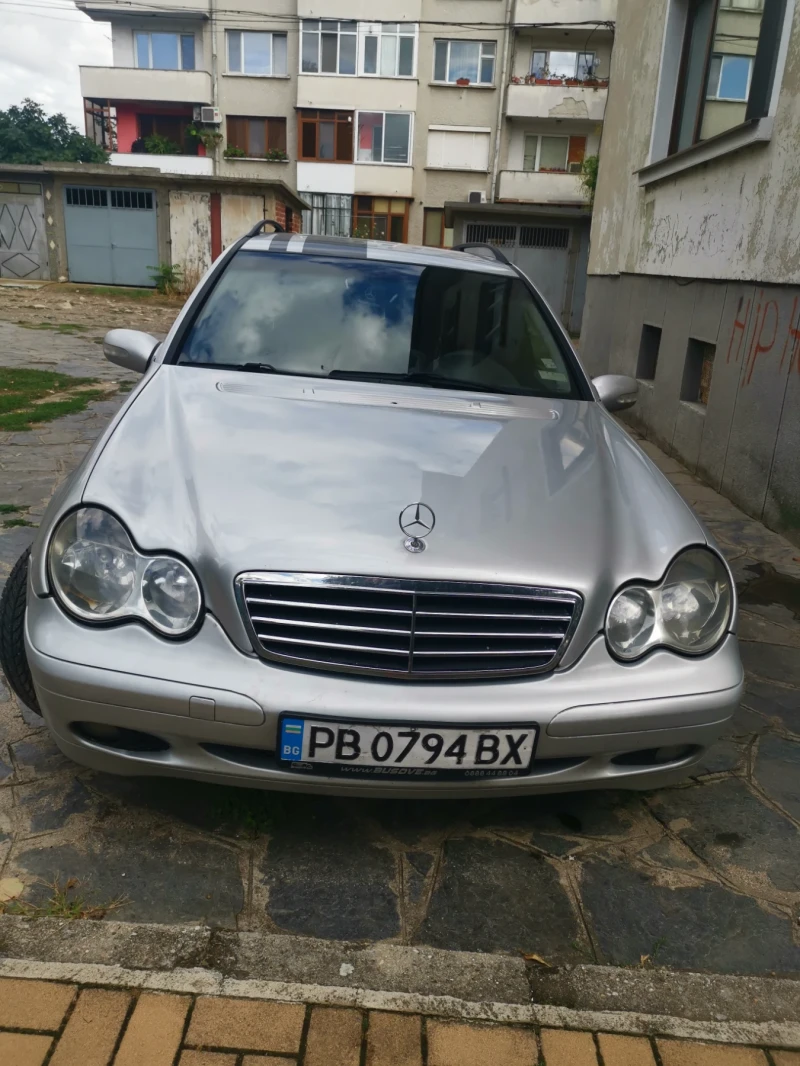 Mercedes-Benz C 220, снимка 1 - Автомобили и джипове - 47285508