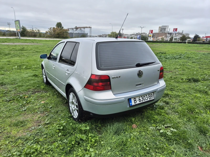 VW Golf 1.6 SR, снимка 2 - Автомобили и джипове - 47556834