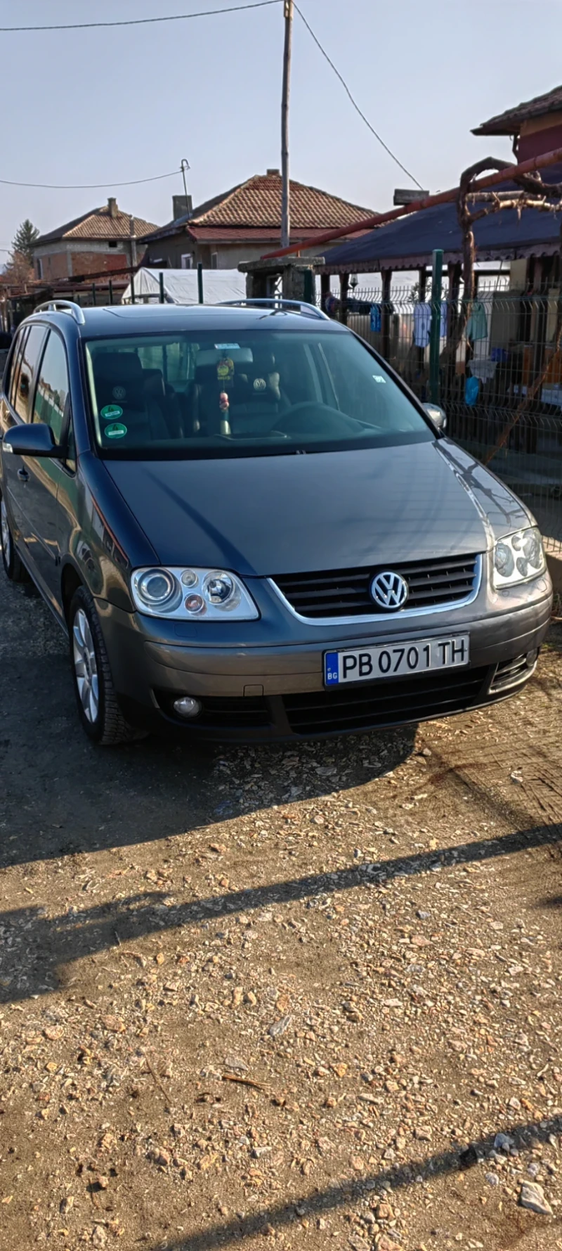 VW Touran, снимка 15 - Автомобили и джипове - 48493180