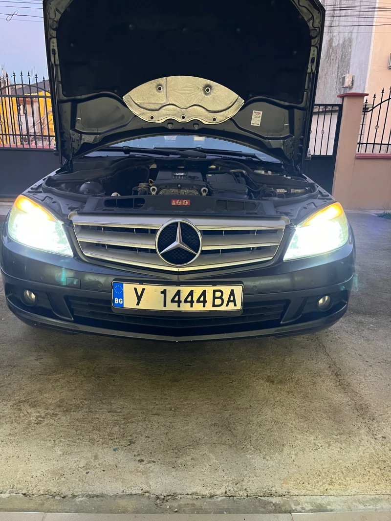 Mercedes-Benz C 180 Компресор, снимка 11 - Автомобили и джипове - 48561234