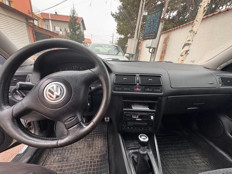 VW Golf, снимка 5 - Автомобили и джипове - 49425350