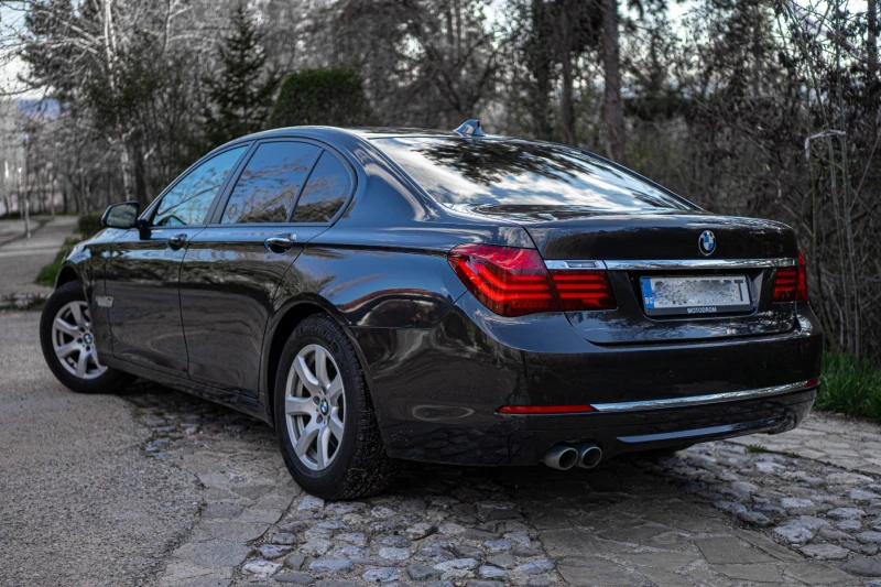 BMW 730, снимка 3 - Автомобили и джипове - 52218735