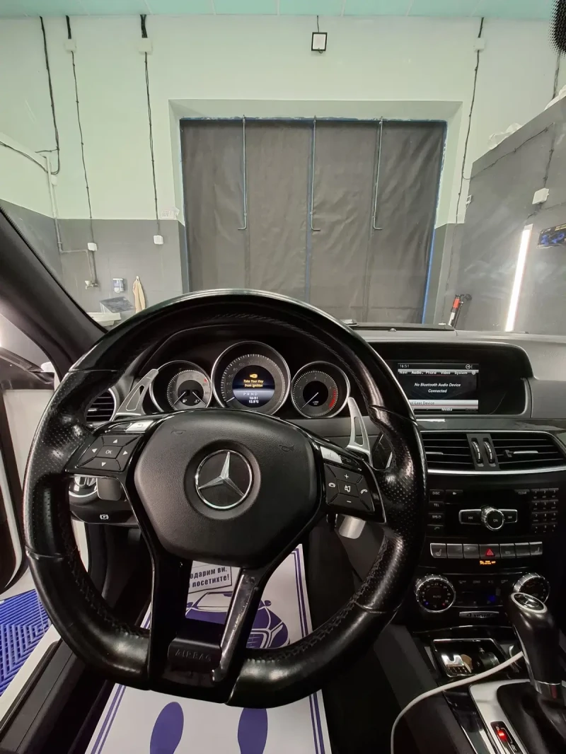Mercedes-Benz C 300, снимка 7 - Автомобили и джипове - 53114723